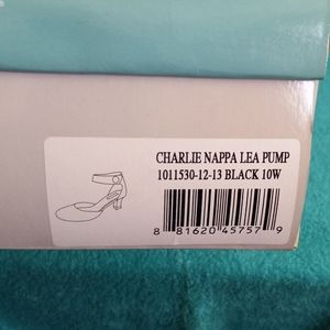 Array Charlie Pumps